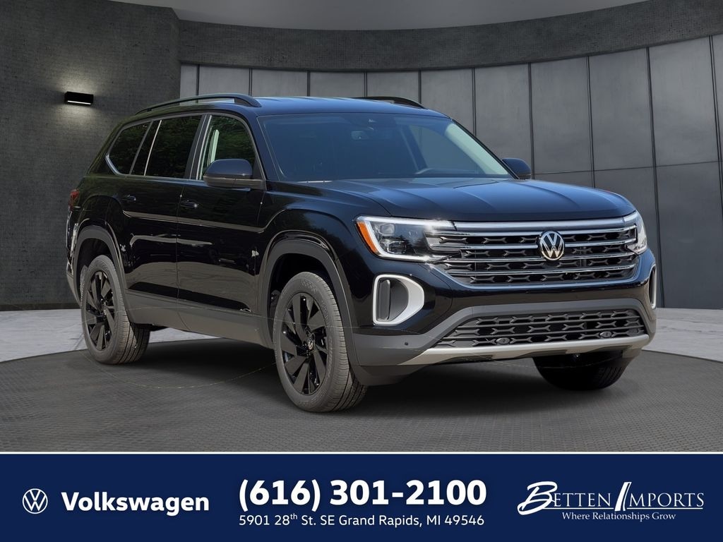 New 2026 Volkswagen Atlas SE w/Technology SUV