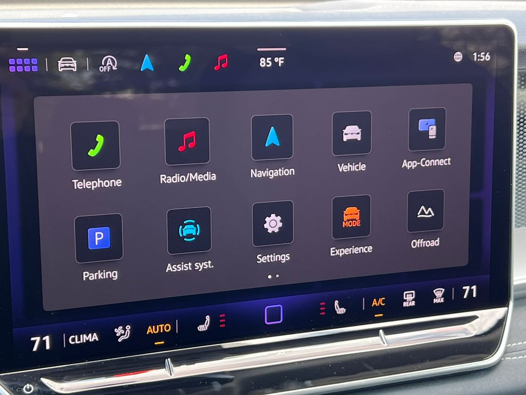 2025 Volkswagen Tiguan SE - Photo 21