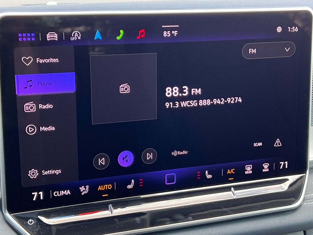 2025 Volkswagen Tiguan SE - Photo 19