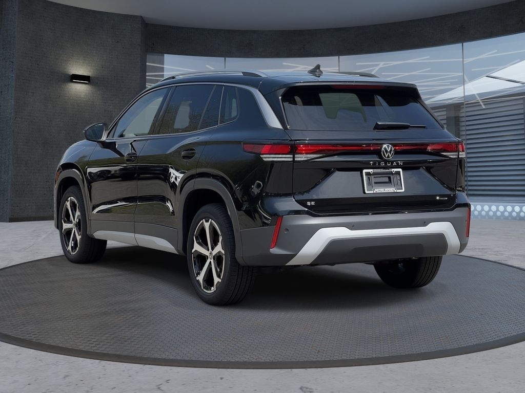 2025 Volkswagen Tiguan SE - Photo 3
