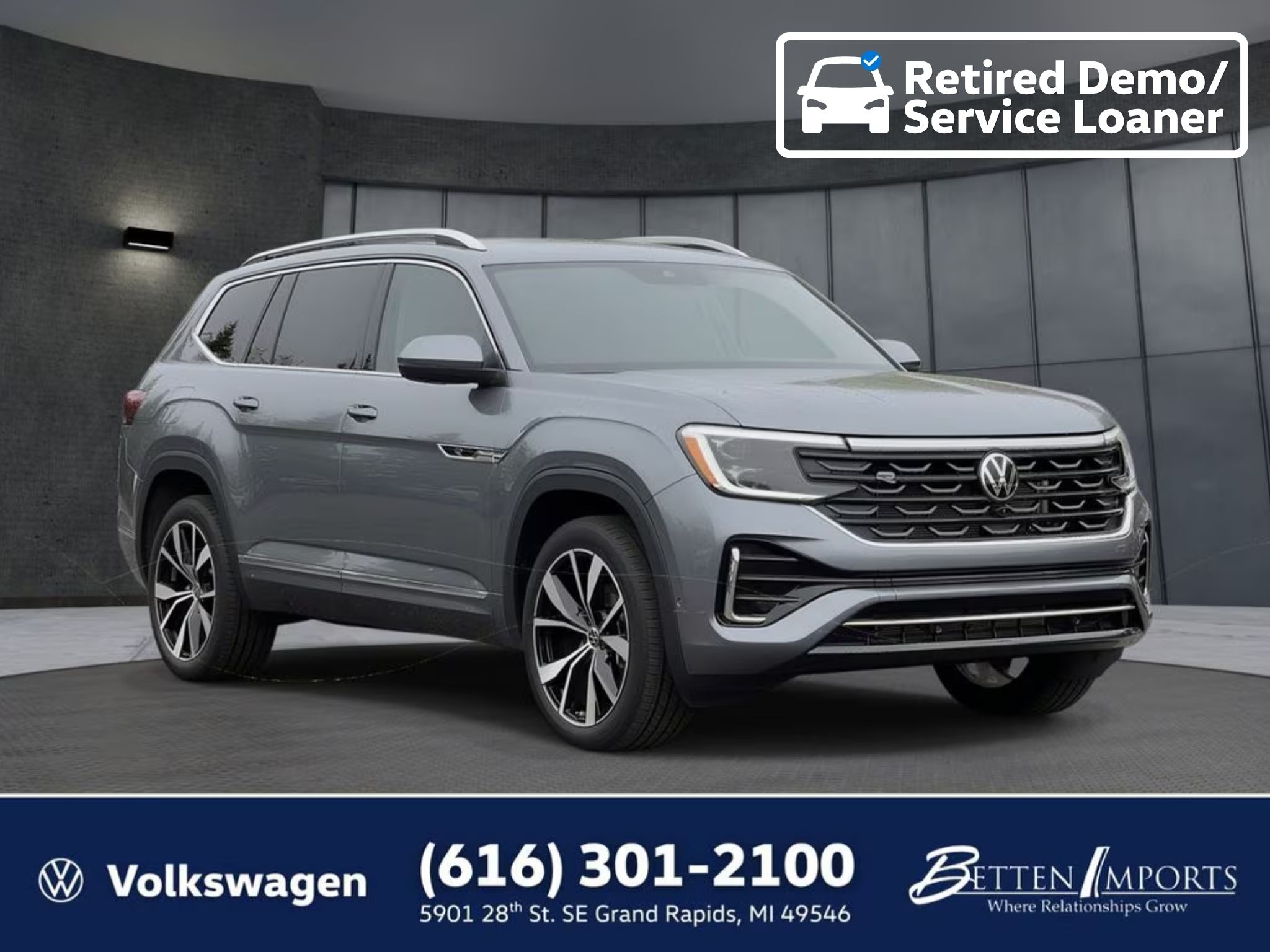 New 2025 Volkswagen Atlas 2.0T SEL Premium R-Line SUV