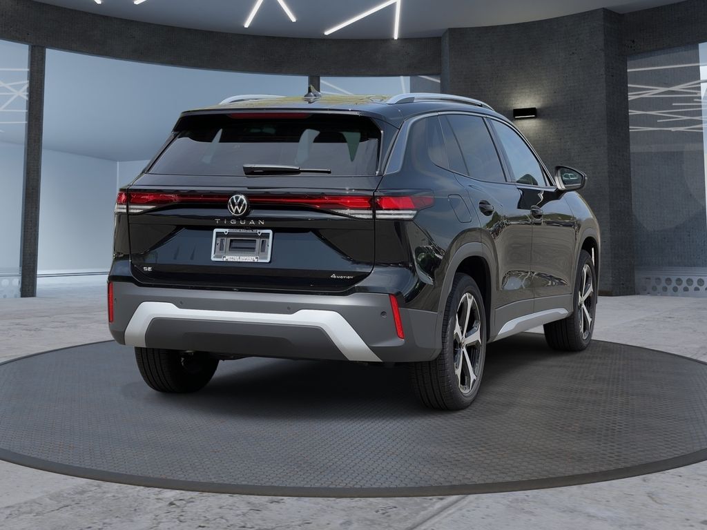 2025 Volkswagen Tiguan SE - Photo 4