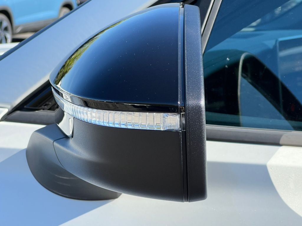 2026 Volkswagen Tiguan SE R-LINE BLACK - Photo 9