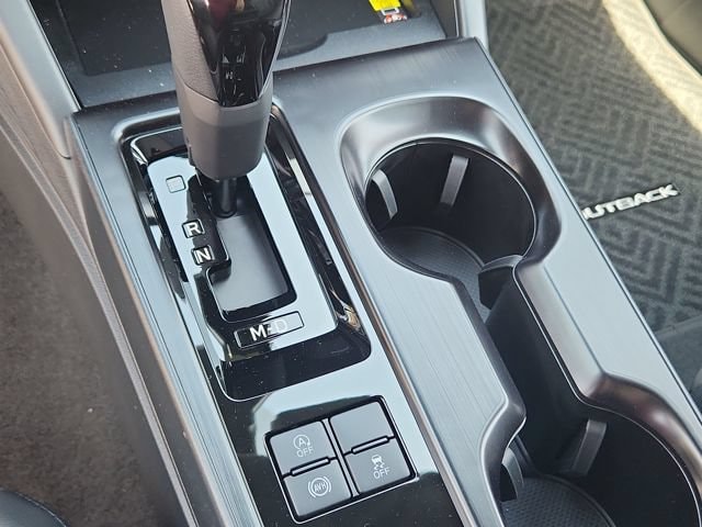 2026 Subaru Outback Premium - Photo 13