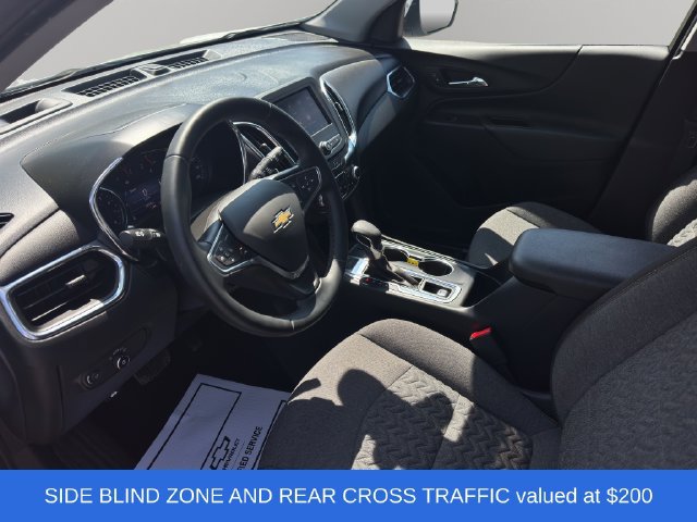 2023 Chevrolet Equinox LT - Photo 11