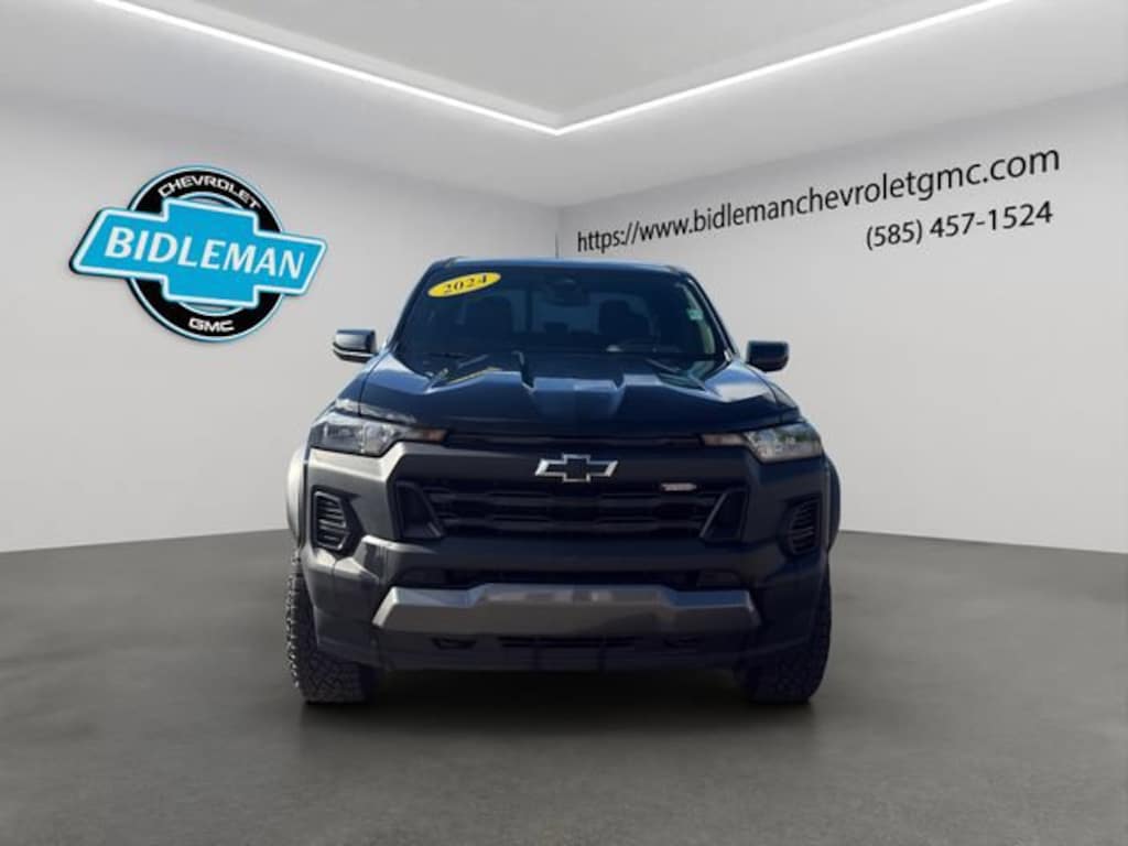 Used 2024 Chevrolet Colorado Trail Boss Truck Crew Cab