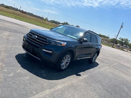 2022 Ford Explorer XLT SUV