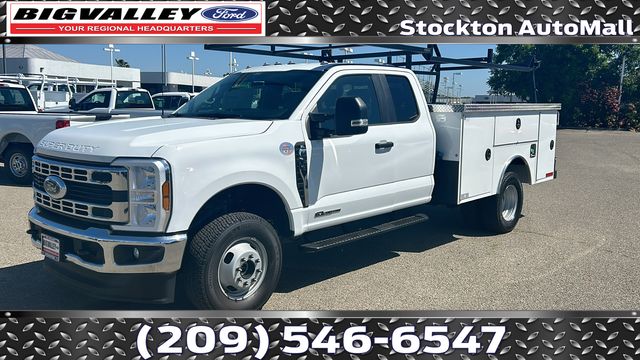 2026 Ford F-350SD XL Chassis