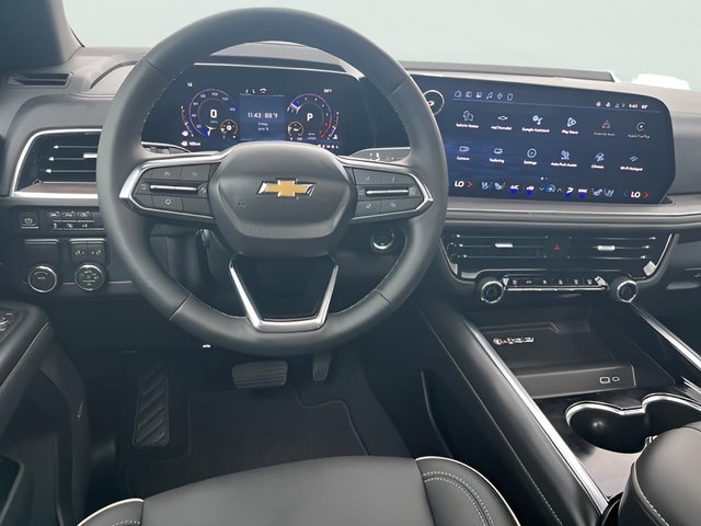 2026 Chevrolet Suburban Premier - Photo 17