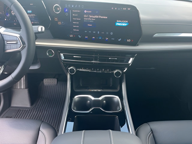 2027 Chevrolet Traverse LT - Photo 24