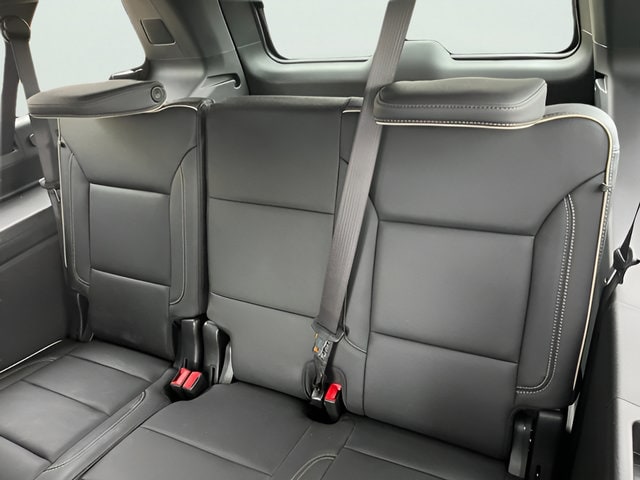 2026 Chevrolet Suburban Premier - Photo 30
