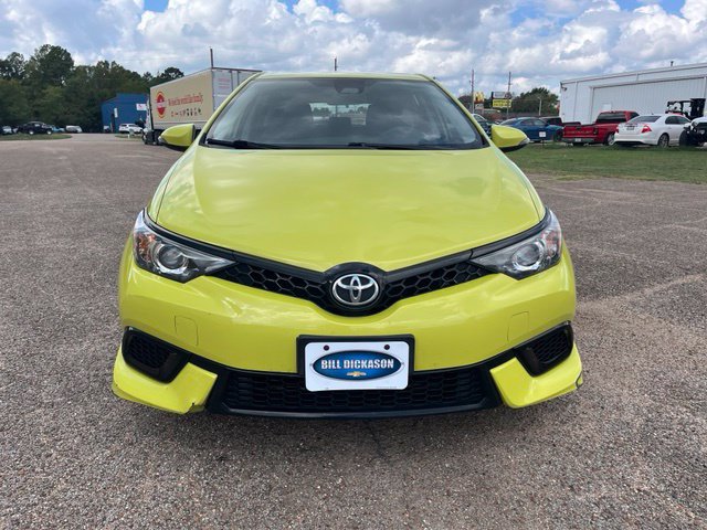Used 2018 Toyota Corolla iM Base with VIN JTNKARJE9JJ557484 for sale in Gladewater, TX