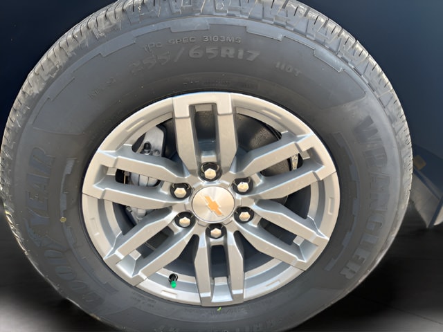 2026 Chevrolet Colorado LT - Photo 10