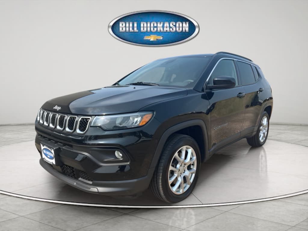 Used 2023 Jeep Compass Latitude Lux