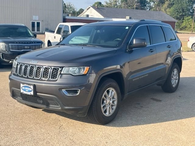 Used 2019 Jeep Grand Cherokee Laredo E with VIN 1C4RJEAG4KC731951 for sale in Gladewater, TX