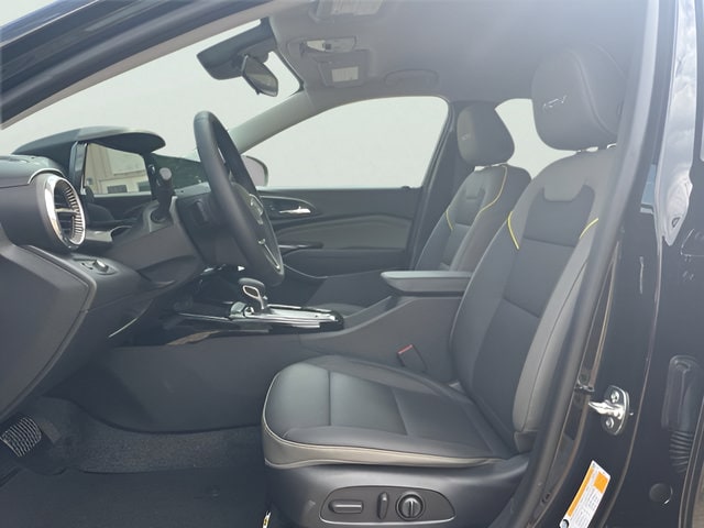 2026 Chevrolet Trax Activ - Photo 15