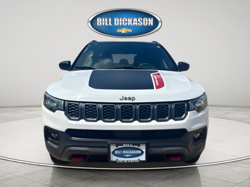 Used 2024 Jeep Compass Trailhawk