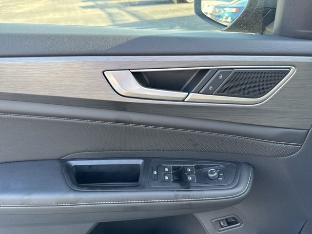 2024 Volkswagen Atlas Cross Sport SE w/Tech - Photo 15