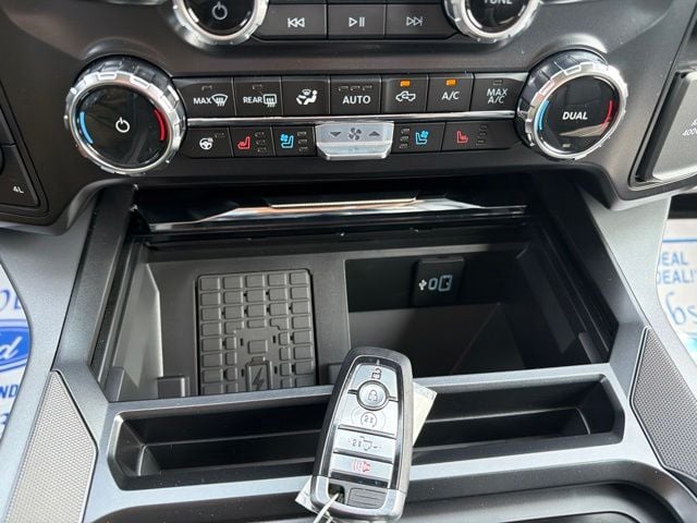 2026 Ford F-350 Super Duty Lariat - Photo 23