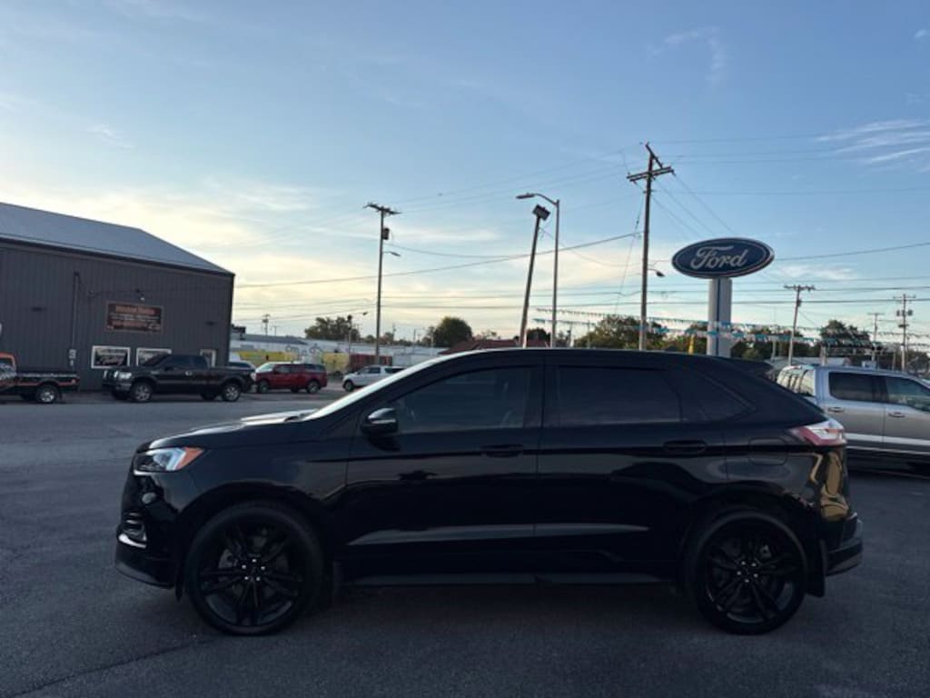 Used 2021 Ford Edge ST SUV