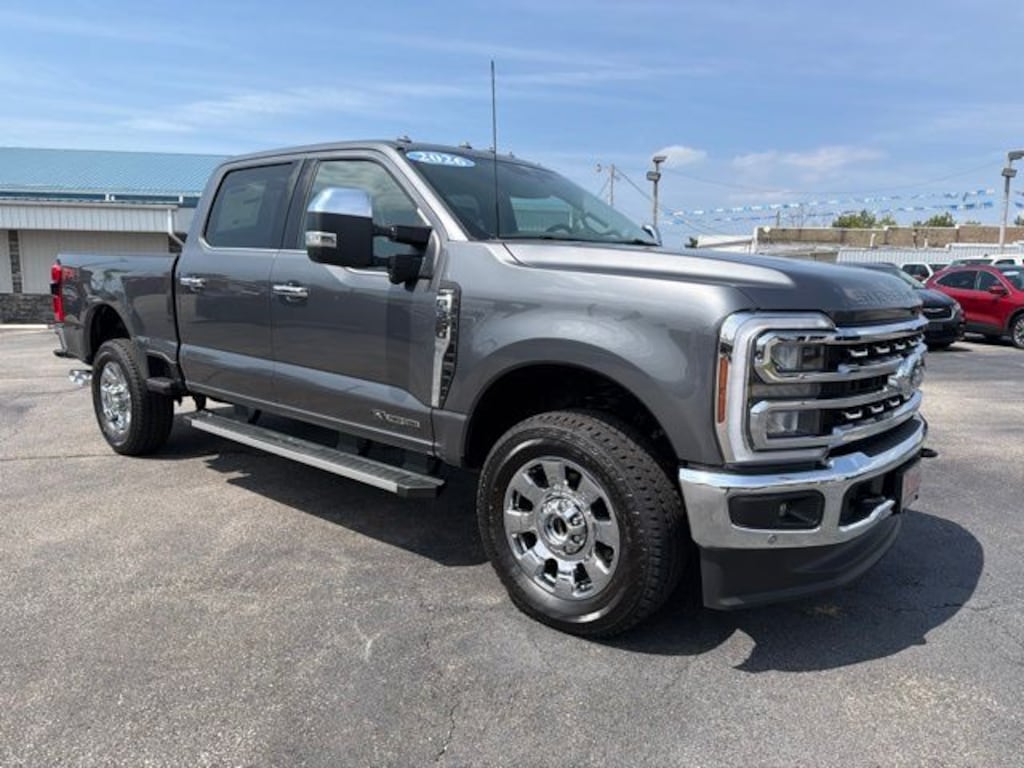 New 2026 Ford Super Duty F-350® Lariat® TRUCK