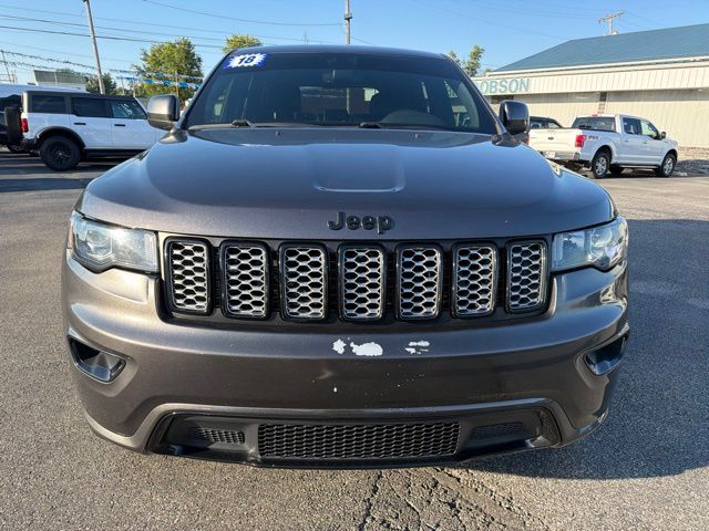 Used 2018 Jeep Grand Cherokee Altitude with VIN 1C4RJFAGXJC443744 for sale in Washington, IN