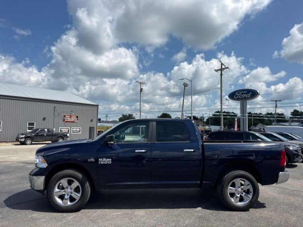 Used 2016 Ram 1500 SLT Crew Cab Truck