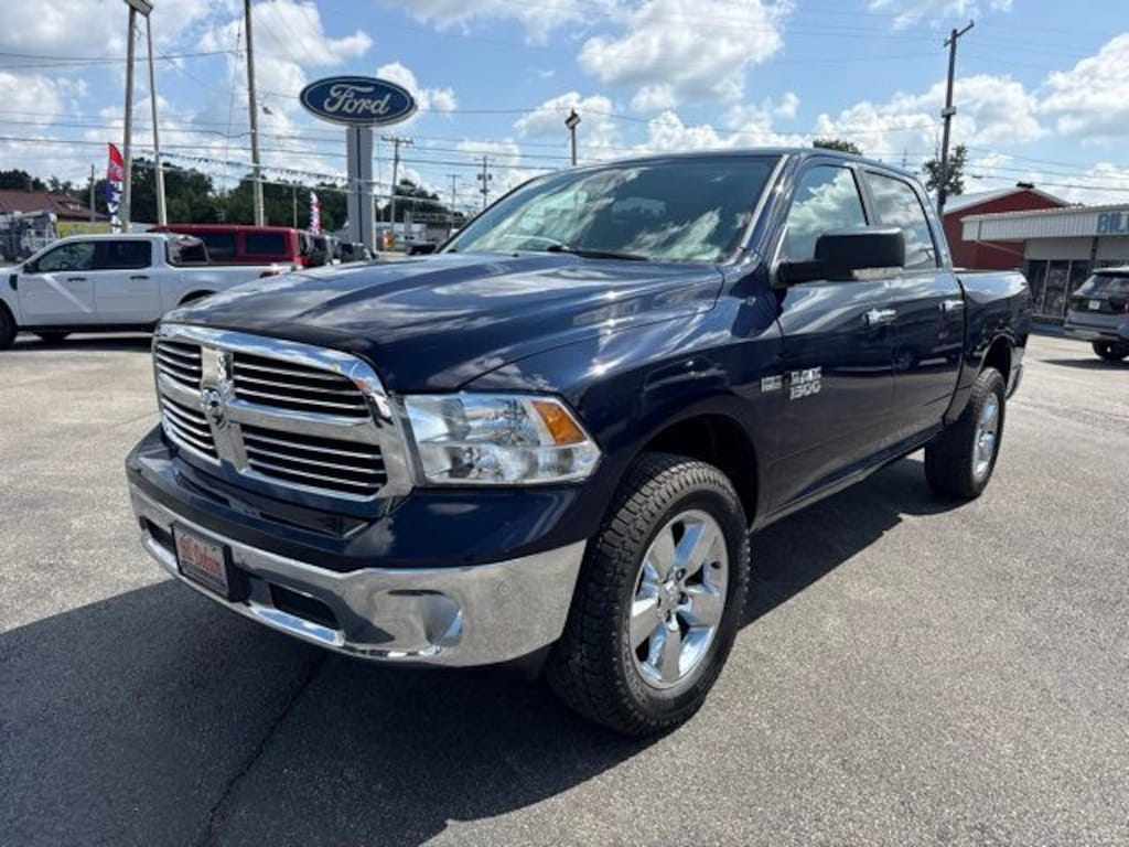 Used 2016 Ram 1500 SLT Crew Cab Truck