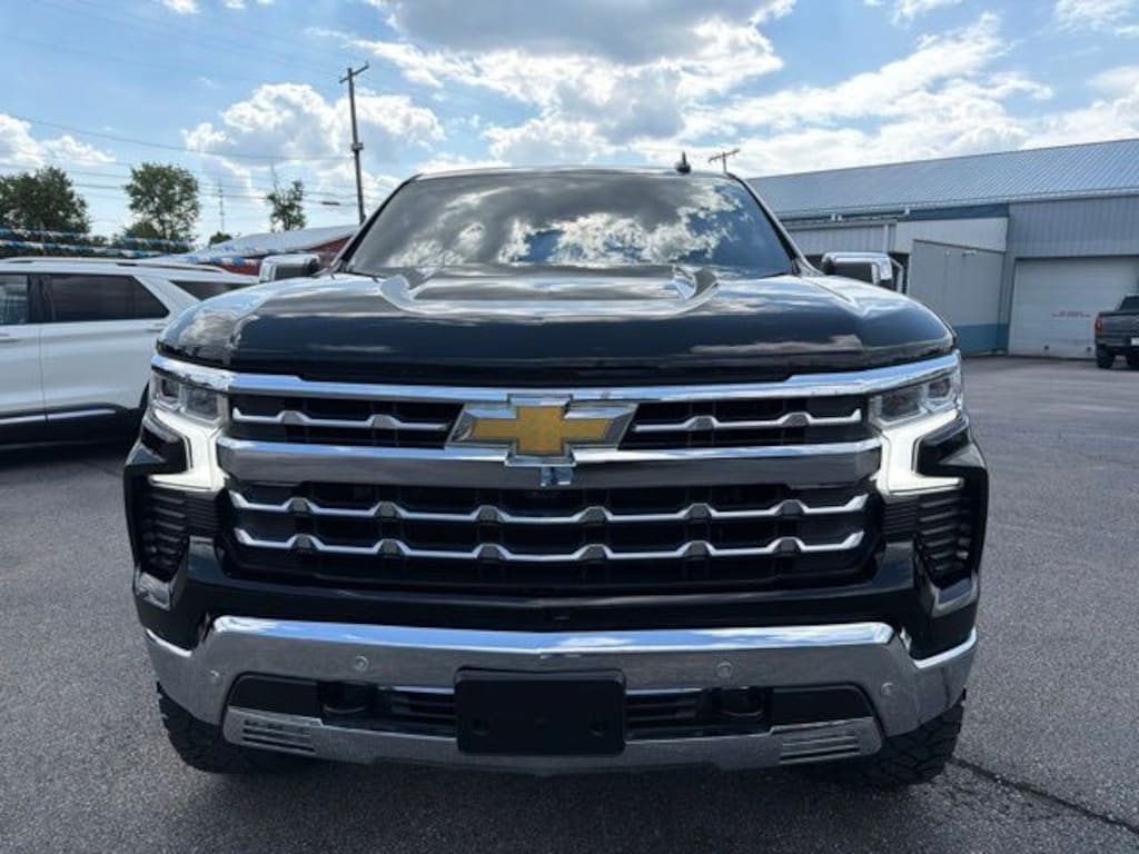 Used 2022 Chevrolet Silverado 1500 LTZ Crew Cab Short Bed Truck