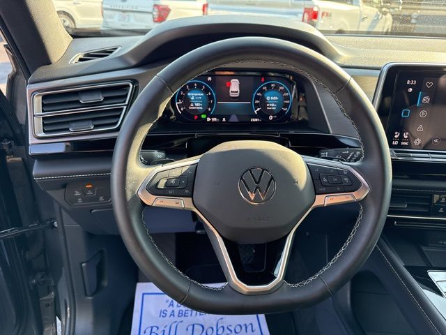 2024 Volkswagen Atlas Cross Sport SE w/Tech - Photo 18