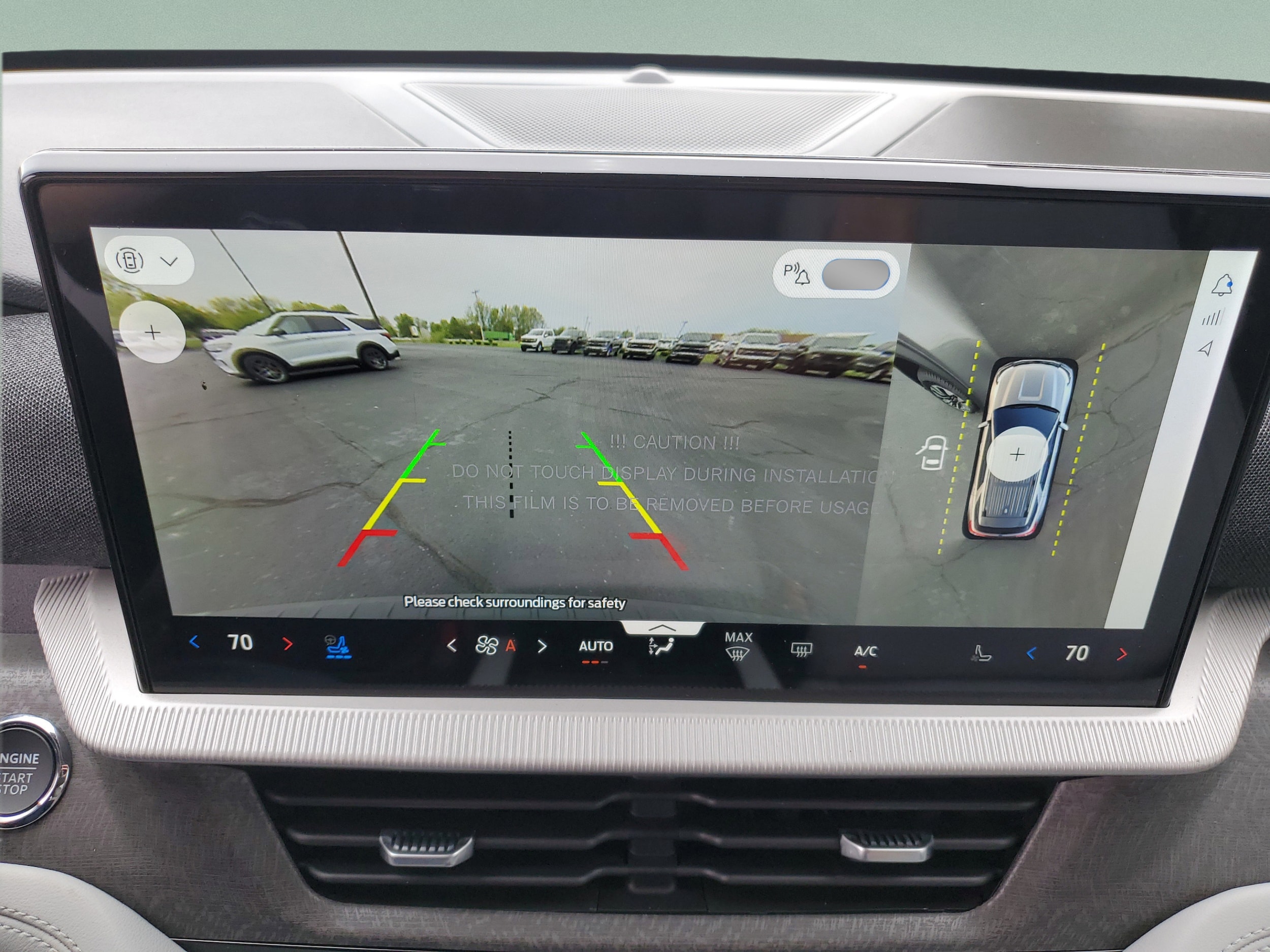 2026 Ford Explorer Platinum - Photo 17