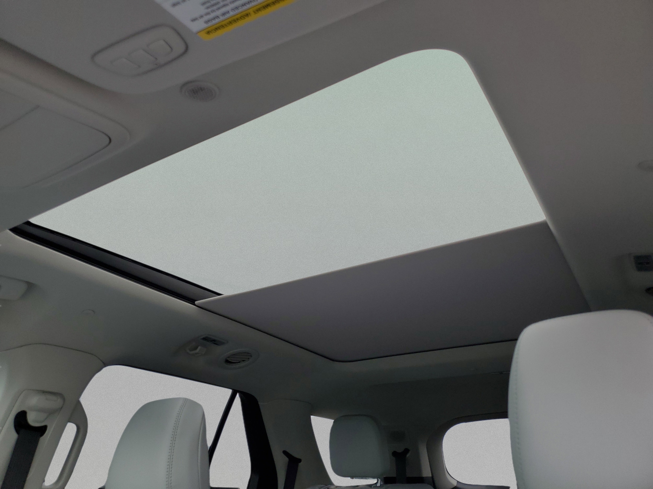 2026 Ford Explorer Platinum - Photo 9