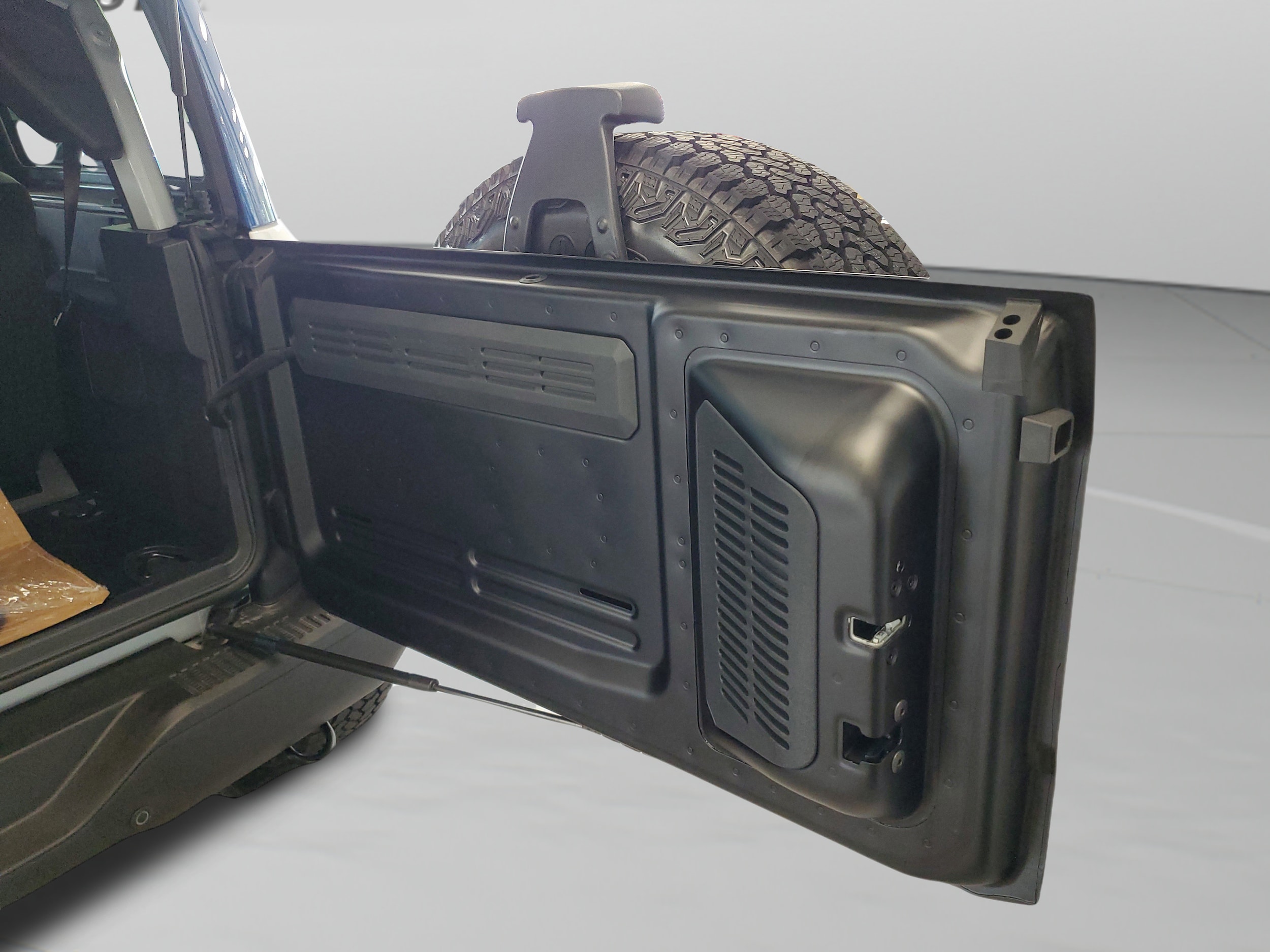 2025 Ford Bronco 2-Door Stroppe - Photo 23