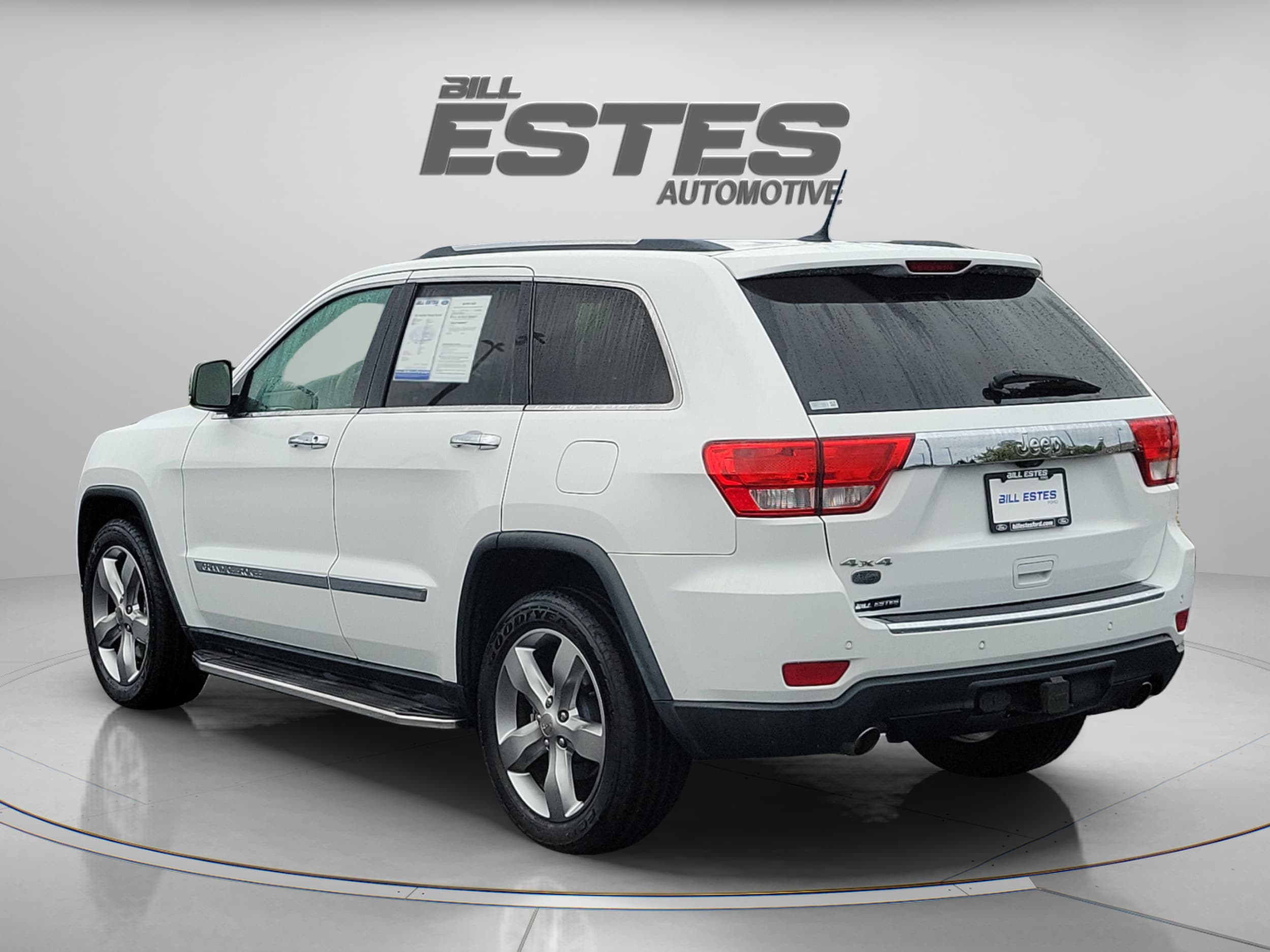 Used 2013 Jeep Grand Cherokee Overland with VIN 1C4RJFCT5DC586874 for sale in Brownsburg, IN