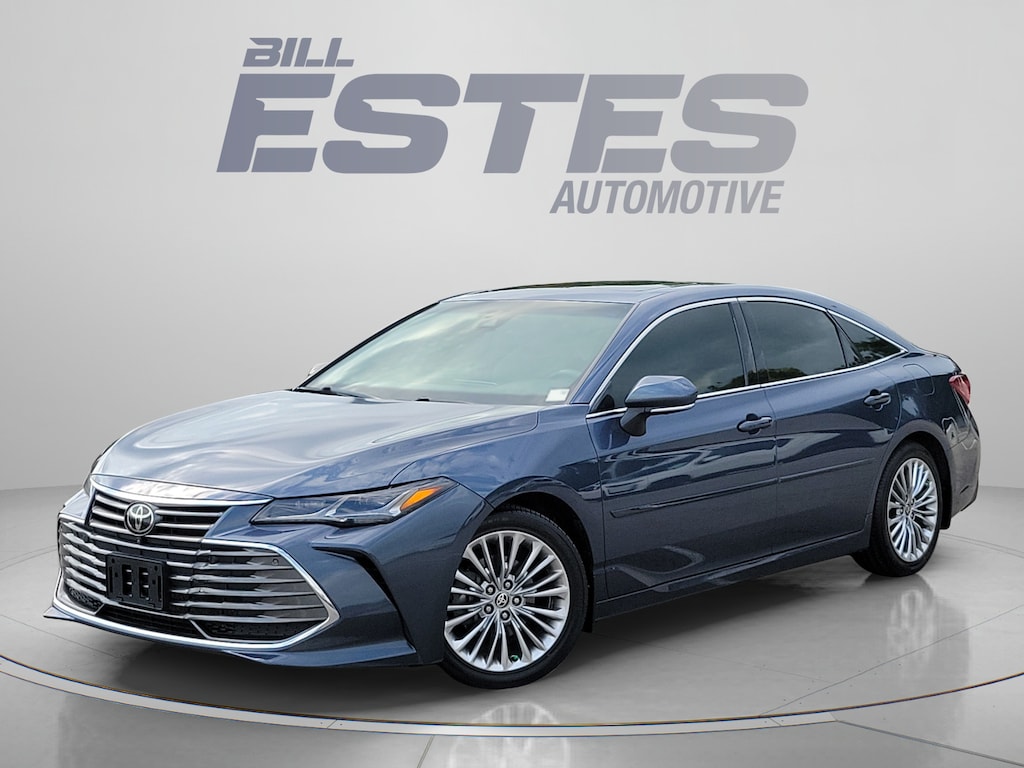 Used 2021 Toyota Avalon Limited Sedan