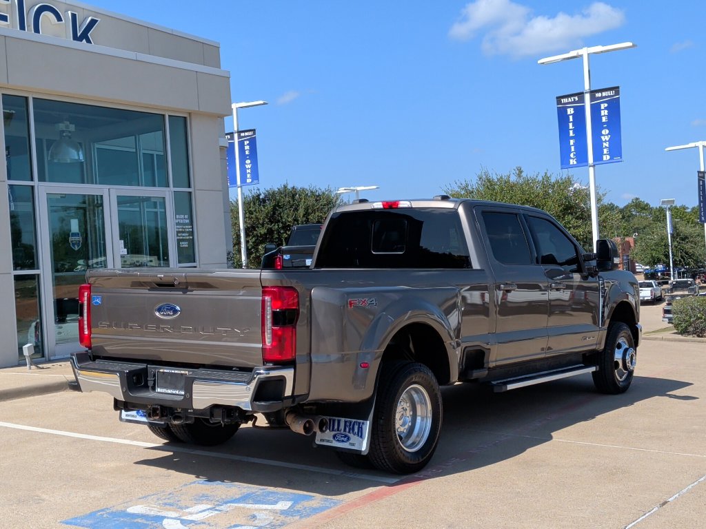 Used 2023 Ford F-350SD Lariat Truck