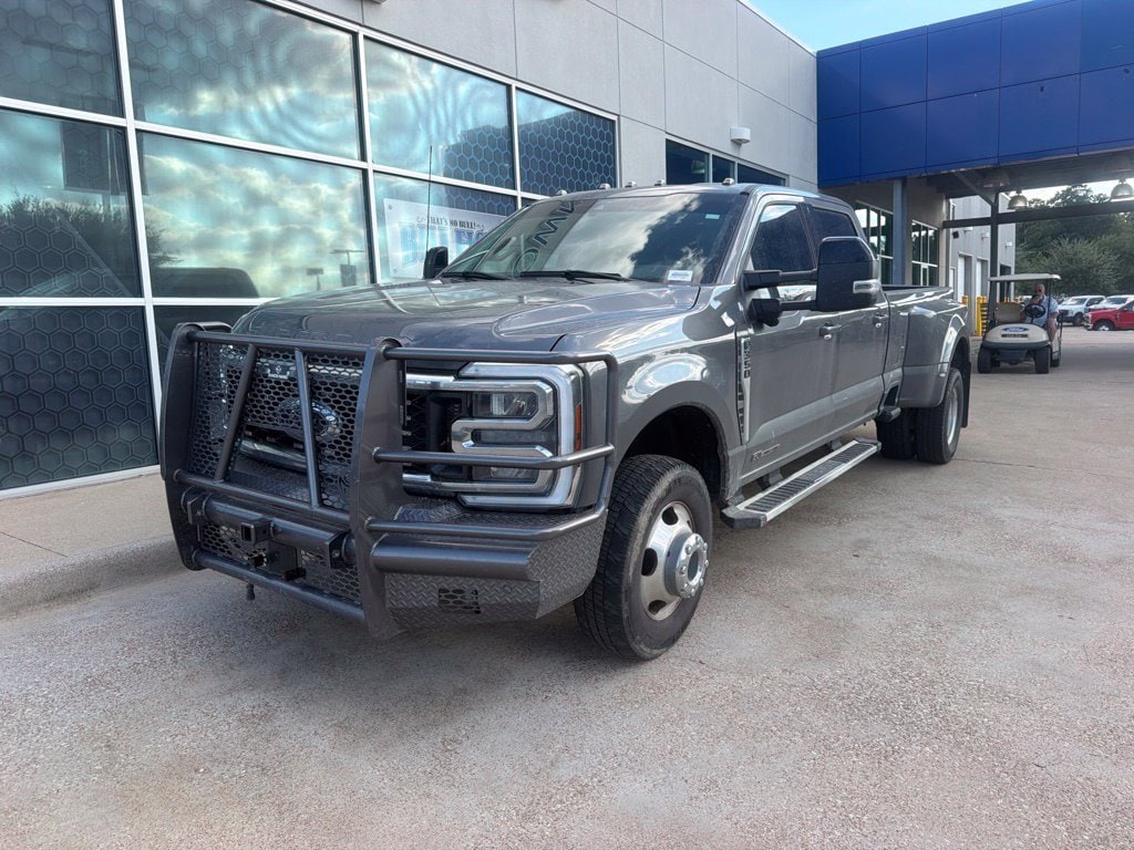 Used 2024 Ford F-350SD Lariat Truck