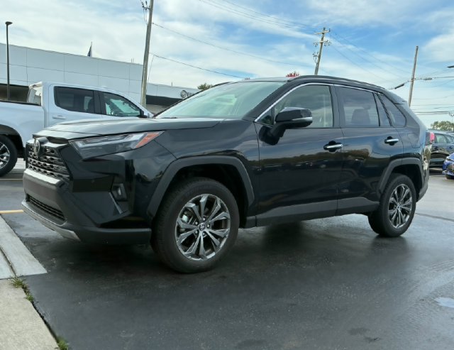  Toyota RAV4 Hybrid