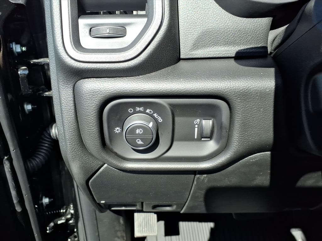 2026 RAM 2500 Tradesman/Black Express - Photo 20