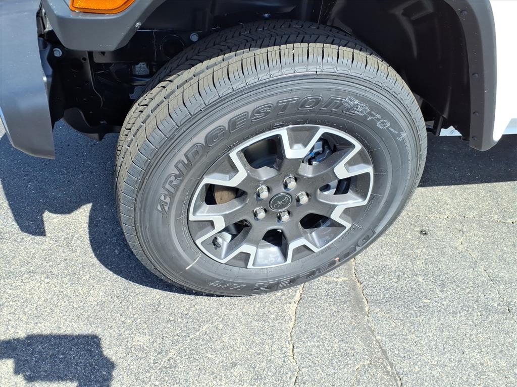 2025 Jeep Wrangler 4-Door Sahara - Photo 15