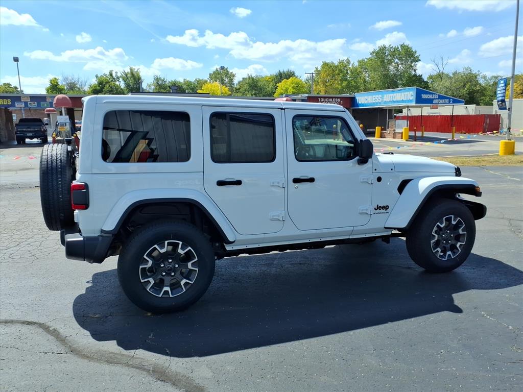 2025 Jeep Wrangler 4-Door Sahara - Photo 10