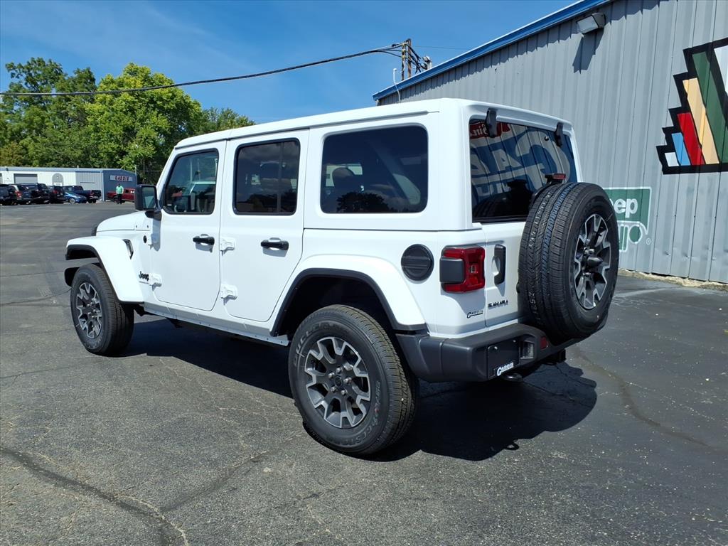 2025 Jeep Wrangler 4-Door Sahara - Photo 6