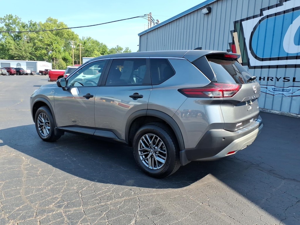 Used 2023 Nissan Rogue S SUV