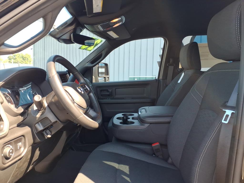 2026 RAM 2500 Tradesman/Black Express - Photo 17