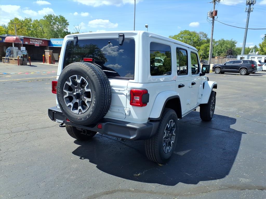 2025 Jeep Wrangler 4-Door Sahara - Photo 8
