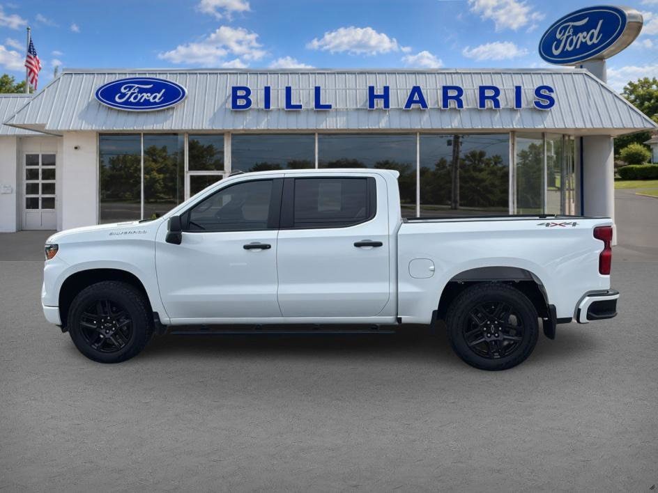 2026 Chevrolet Silverado 1500 Custom - Photo 10