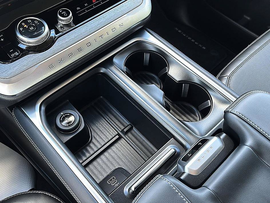 2026 Ford Expedition Platinum - Photo 36