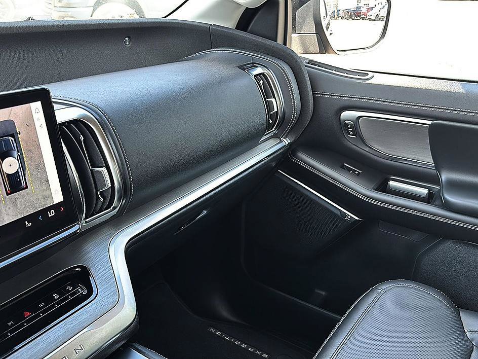 2026 Ford Expedition Platinum - Photo 43
