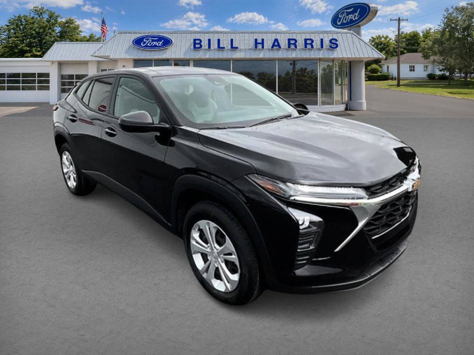 Used 2025 Chevrolet Trax LS SUV