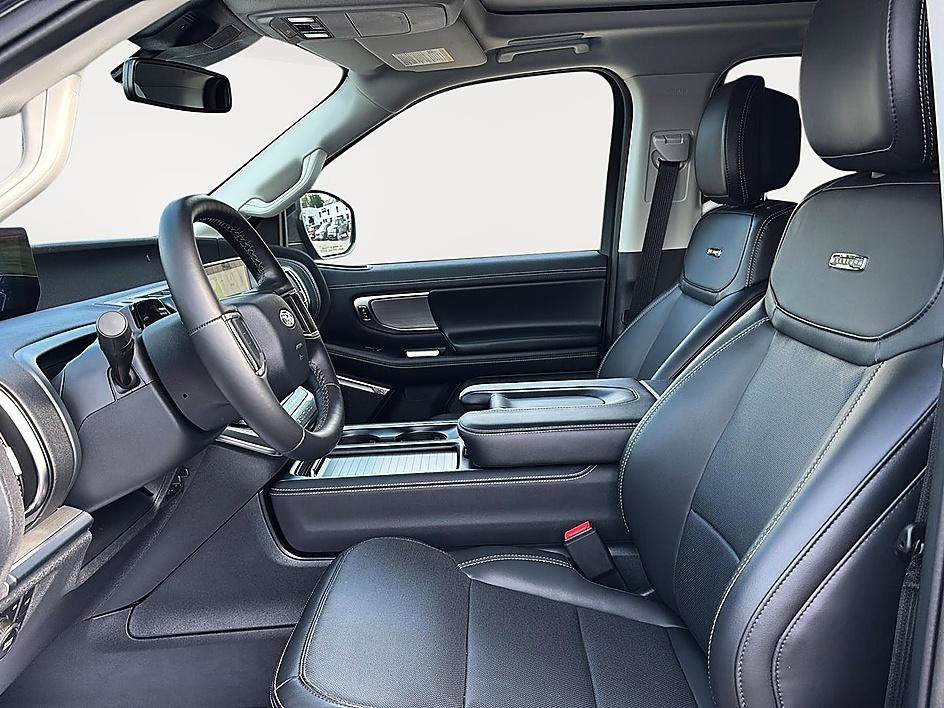 2026 Ford Expedition Platinum - Photo 12